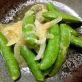 ひい◡̈♥︎'s cooksnap of when they made スナップえんどう＆新玉ねぎの甘辛みそ炒め.