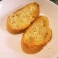 ウィザード☆'s cooksnap of when they made 簡単 ガーリックトースト.
