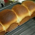 jinkami's cooksnap of when they made 薄力粉とコーンスターチでふわふわパン.
