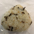 菜鳳子's cooksnap of when they made 簡単☆ごま油と塩昆布の激ウマおにぎり.