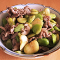 さなりん♪'s cooksnap of when they made 簡単！そら豆と豚コマ切れの塩こしょう味.