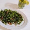 ママんま's cooksnap of when they made 菜の花とベーコンの炒め物.