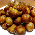 ゆきんこシャ−リ−'s cooksnap of when they made 小粒の新じゃが芋の丸ごと甘辛煮.