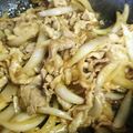 春心☆薫子's cooksnap of when they made ご飯に合う☆たっぷり玉ねぎ豚の生姜焼き.