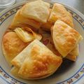 ミノリ163's cooksnap of when they made 餃子の皮であまあまパイ☆.