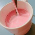 あーちん❥❥'s cooksnap of when they made ♥いちごみるくスムージー♥.