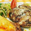 Petitmaru's cooksnap of when they made サクッジュワ塩麹豚ローステキ丸ごと唐揚げ.