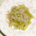 白いぐれーぷ's cooksnap of when they made ✿懐かしの味☆旬のふきの煮物✿.
