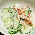 ひろにゃーん's cooksnap of when they made きゅうりとカニかまのマヨ和え.