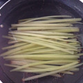 mataremama's cooksnap of when they made 生フキ★簡単下処理方法.