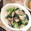 クックE7AJUU☆'s cooksnap of when they made 簡単ソース 小松菜ベーコンのクリーム炒め.