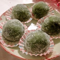 miyuki12's cooksnap of when they made 簡単切り餅いちご大福.