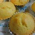 にゃんこи's cooksnap of when they made ホットケーキミックスで作る基本マドレーヌ.