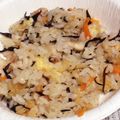 ☆土女☆クック's cooksnap of when they made 簡単！たっぷりひじきと鶏肉の炊き込みご飯.