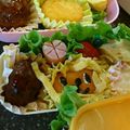 hiro★kuma's cooksnap of when they made かわいいお弁当♡唐揚げ&卵焼きライオン.