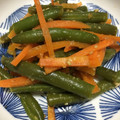キタマニ's cooksnap of when they made 冷凍いんげんと人参のごま和え.
