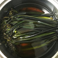 ぐり坊さん's cooksnap of when they made 旬・春の香り◇わらびのあく抜き◇下処理.