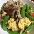 まちゃぶママ's cooksnap of when they made スナップえんどう 卵ガーリックバター炒め.