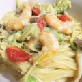 305☆'s cooksnap of when they made アボカドとトマトとえびのクリームパスタ.