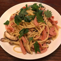 kameko948's cooksnap of when they made めんつゆでできるキノコとハムの和風パスタ.