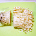 アイリッシュショコラ's cooksnap of when they made わたし流☆えのきの切り方☆.