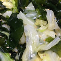卵せんべい's cooksnap of when they made 簡単！キャベツとワカメの和え物.