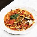 ♪ずっとずっと♪'s cooksnap of when they made イカとあさりトマトの田舎煮込みおつまみ.
