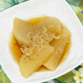 yumihuar's cooksnap of when they made 大根と桜えびの煮物.
