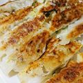 ひぃたろぉ～♪'s cooksnap of when they made ヘルシーな玉ねぎ入り焼き餃子！.