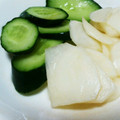 tera☆mix's cooksnap of when they made 簡単！カブと胡瓜の白だし漬け.