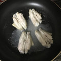 Aco313's cooksnap of when they made 簡単！鍋一つ！鶏手羽先の酒蒸し.