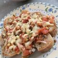 じょせ's cooksnap of when they made 余ったサルサソースで～サルサピザ.
