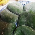 ku•x•uta's cooksnap of when they made 蓬たっぷり☆母が作る『草餅（草大福）』.
