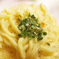 ゆ88's cooksnap of when they made 冷凍うどんで簡単♪釜玉うどん.