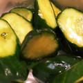 今日もニコッ☆'s cooksnap of when they made 簡単！　キュウリ　浅漬け.