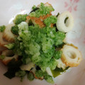 ユウのママ's cooksnap of when they made わかめとちくわの酢の物おろしきゅうり.