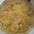 西ちゃん's cooksnap of when they made クリームシチューでさつま芋と白菜グラタン.