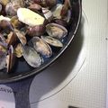 スクラッチャー's cooksnap of when they made キャンプ飯★簡単！あさりのバター酒蒸し.