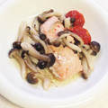 ゆーまF's cooksnap of when they made 鮭ときのこの酒蒸し.