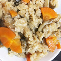 まなみ77's cooksnap of when they made 炊飯器におまかせ♪失敗しない舞茸おこわ.