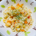 kinniko's cooksnap of when they made ☆エビピラフ☆〜炊飯器使用〜.