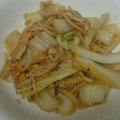 miyarobo's cooksnap of when they made 白菜とシメジの醤油でサッと炒め.