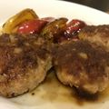 Shigeriku's cooksnap of when they made 超簡単♪豚挽き肉100%のハンバーグ.