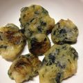 まゆのふ♬'s cooksnap of when they made <離乳食後期>さつまいもとバナナのおやき.