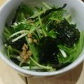 ☆toshimin☆'s cooksnap of when they made 水菜の胡麻和え海苔っとサラダ.