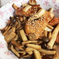 detroit's cooksnap of when they made きのこと鮭のバターしょうゆ炒め.