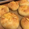 うめ's cooksnap of when they made オニオンベーコンチーズマヨパン.