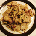 クックHPO151☆'s cooksnap of when they made 簡単！豚肉としめじのマヨしょうが炒め.