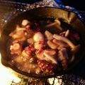 harr's cooksnap of when they made ●ＢＢＱ●具材何でもアヒージョ.