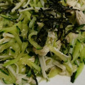 ちょぼまんま's cooksnap of when they made きゅうりとささみとエノキの梅おかか和え.